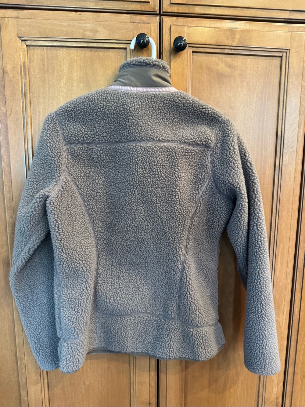 Patagonia -Woman’s Classic Retro-X Sherpa Jacket - Picture 5 of 5